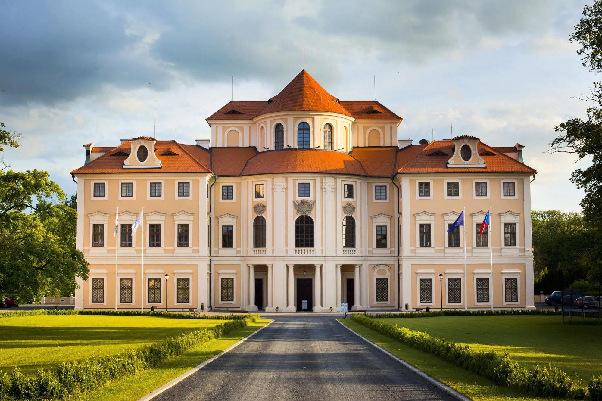 Chateau Liblice Byšice Εξωτερικό φωτογραφία